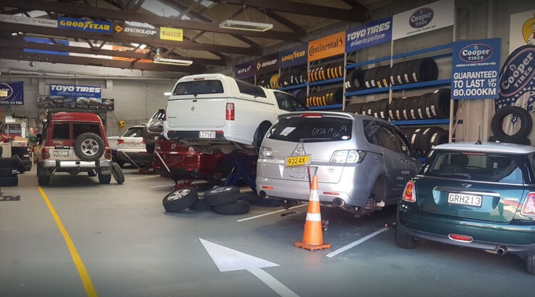 Capital Tyres Workshop Capital Tyres Hamilton - Drive through service